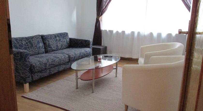 Apartments Mayen Cameră foto